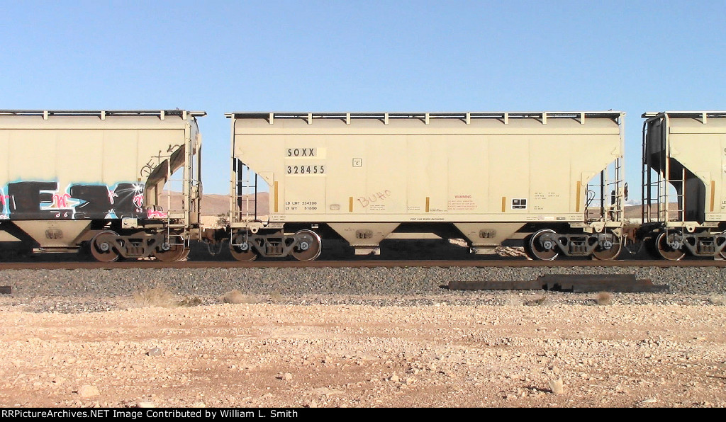 WB Manifest Frt at Erie NV W-MdTrnSlvs&Pshr -67